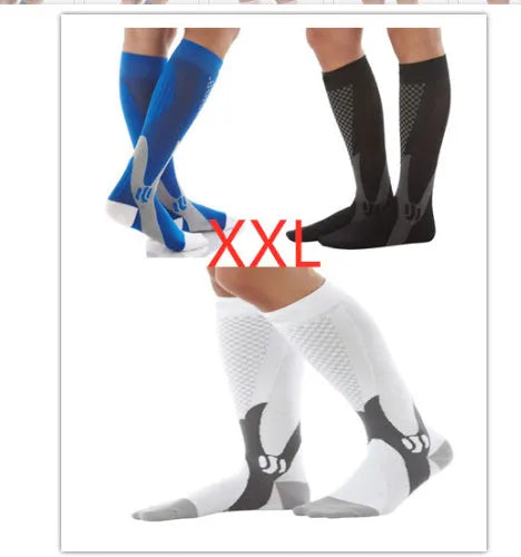 Graduated compression socks in black, shown with size guide for S/M, L/XL, and XXL.