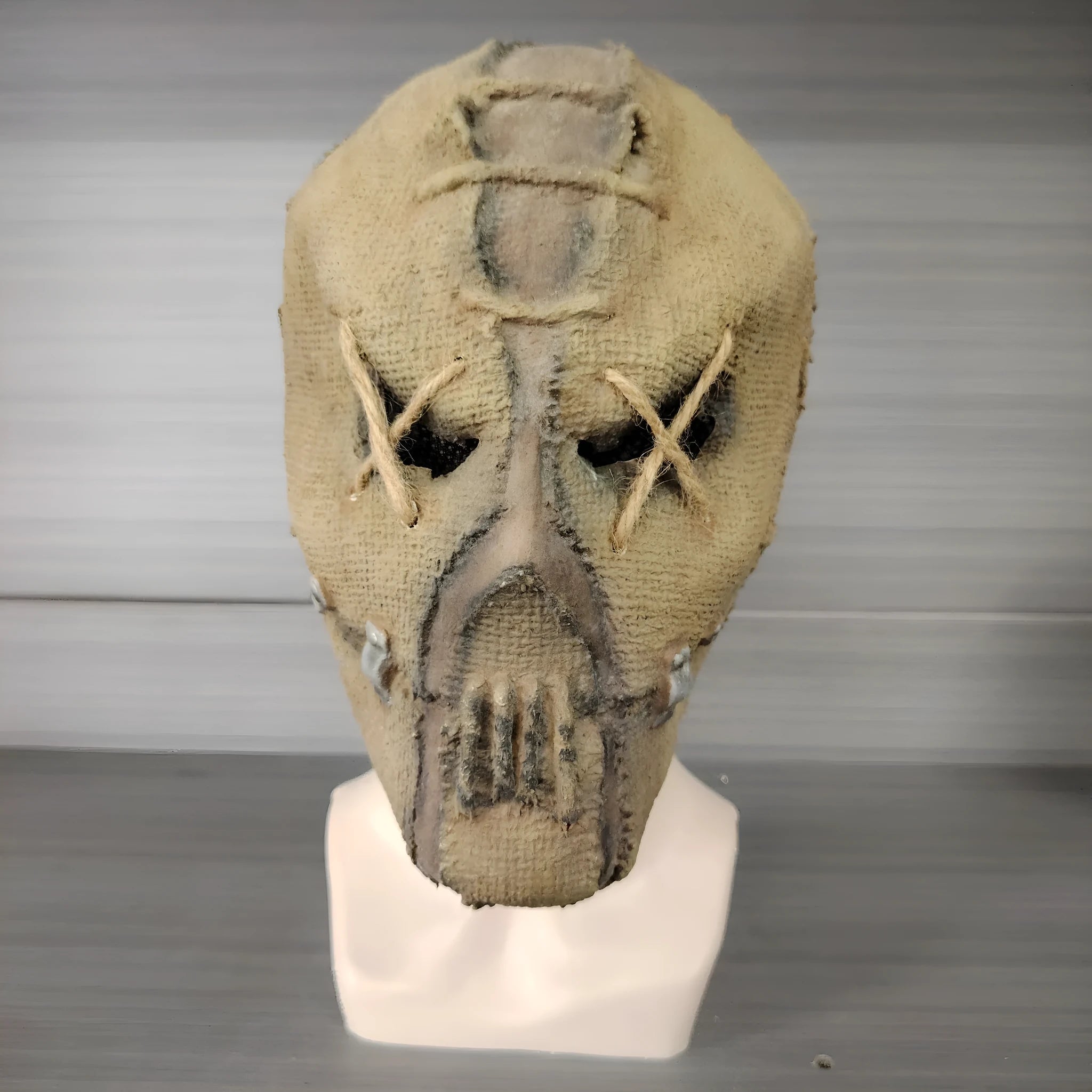 Latex scar skull Halloween mask head cover measuring 31cm tall