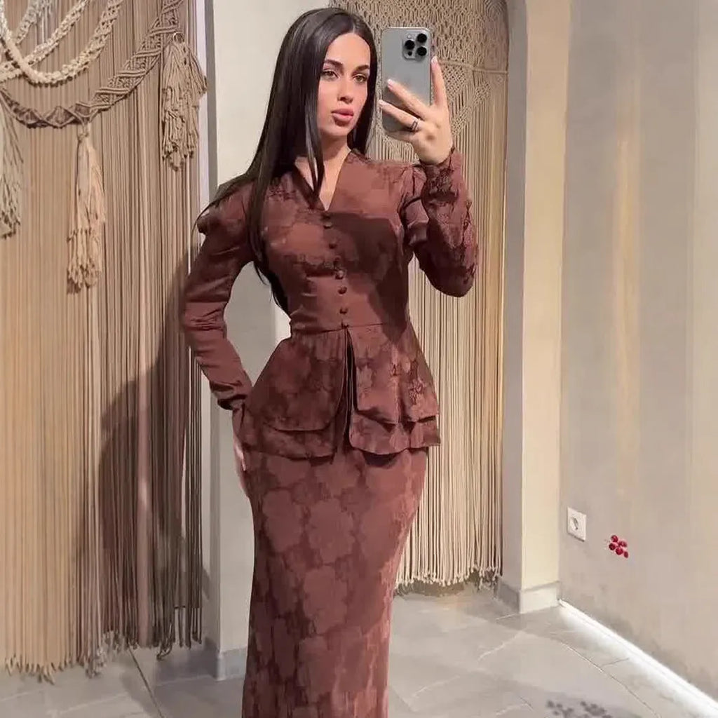 Dark brown retro long sleeve dress with floral print, slim fit, and button detail.