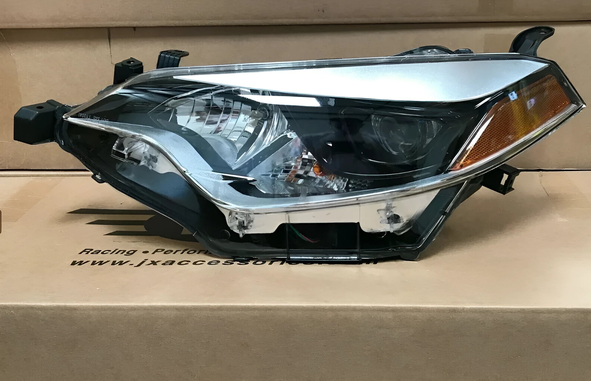 Halogen headlight assembly for 2014-2015 Toyota Corolla passenger side replacement