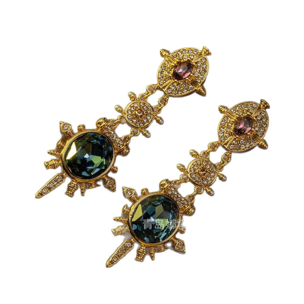 Gold retro geometric stud earrings with diamond-treated alloy construction