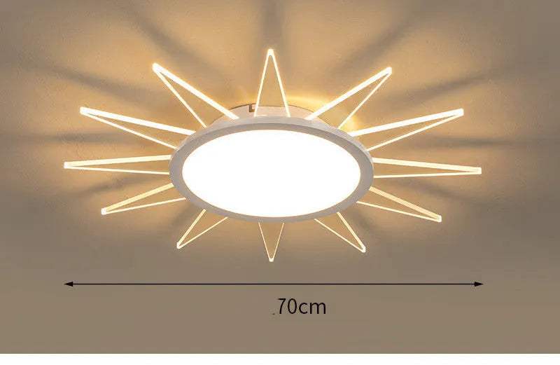 Modern round aluminium LED ceiling lamp with remote control for dimming, available in four sizes