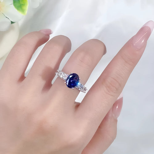 Heart-shaped sterling silver ring with a high carbon diamond ice flower cut zircon stone in a Tan Sang colour.