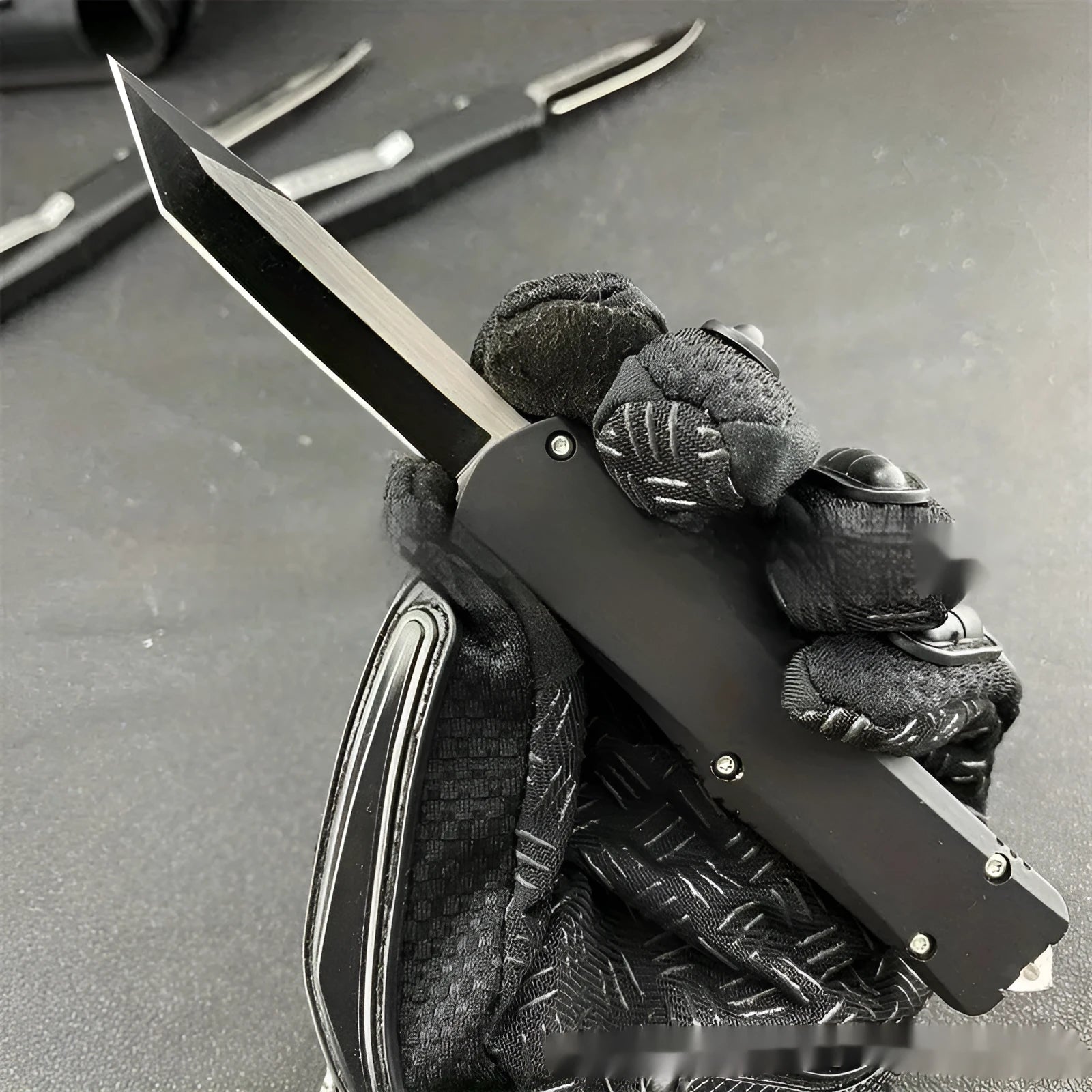 Outdoor camping portable tactical sheath folding knife with black brushed 440C blade and zinc alloy handle