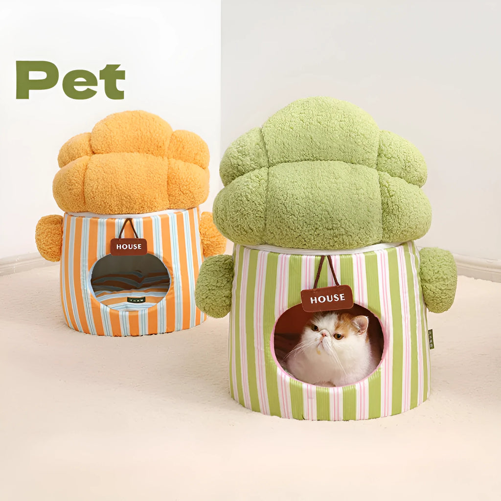 Enclosed three-dimensional pet house with tree hole design for small dogs and cats