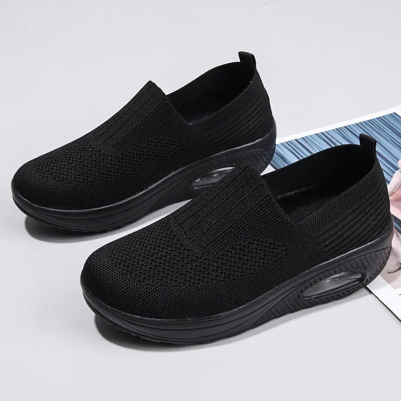 Women's artificial PU mesh running shoes with air cushion and mid-heel in various colours