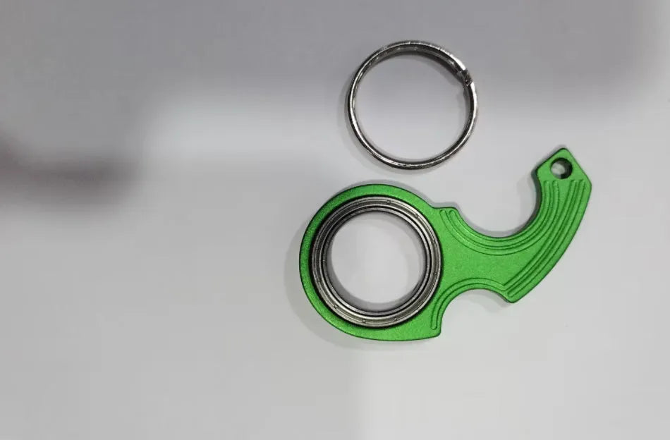 Metal texture rotating keychain in American style, 5x3.8mm, black colour with key ring