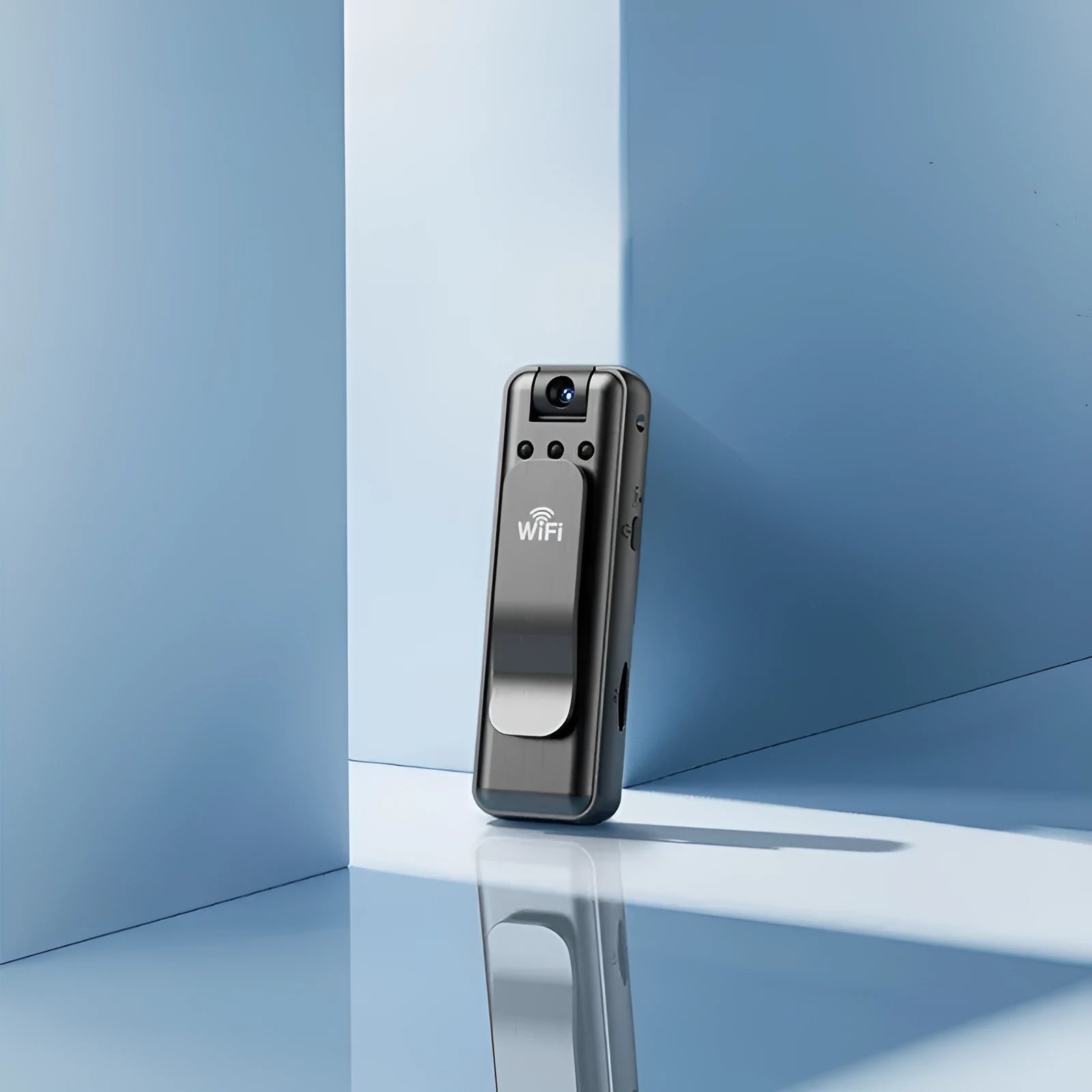 Black back splint conference surveillance camera with 30cm USB-C cable and WIFI connectivity