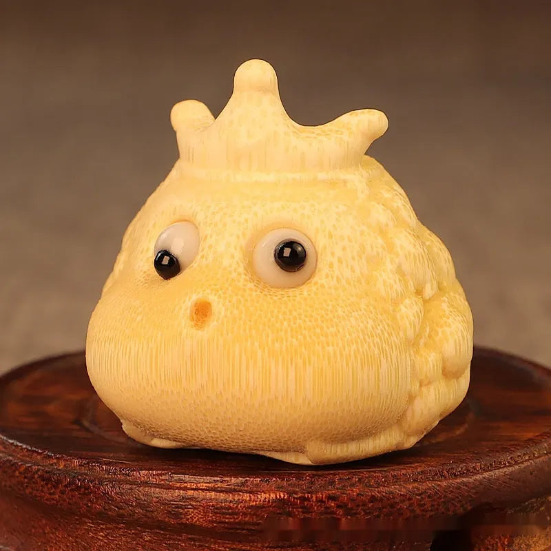 Solid bamboo carving ornament depicting crown princess toad with live eyes in cute style