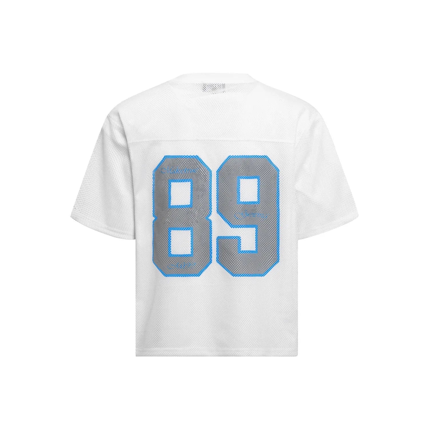Men's loose fit high street t-shirt in black or white colour with short regular sleeves