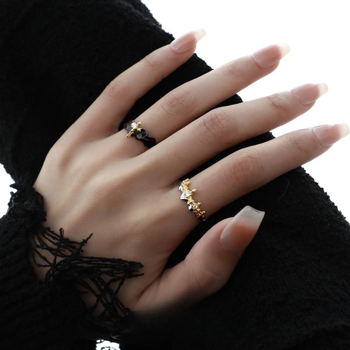 Princess Knight Couple silver ring with adjustable opening in white gold or black gold electroplated finish