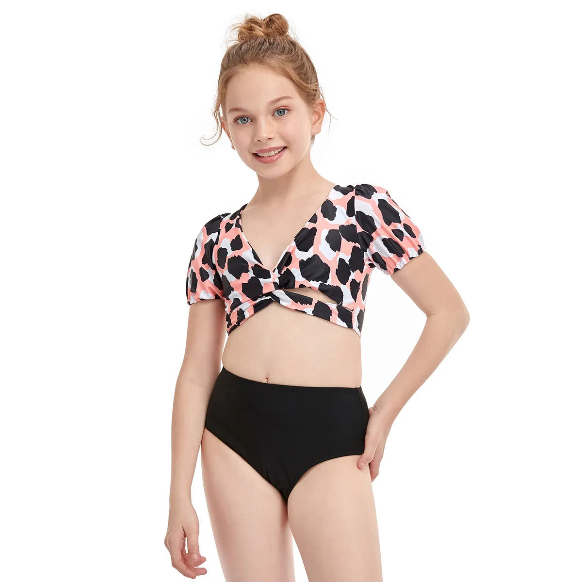 Nylon parent-child swimwear set in leopard print with matching adult and child sizes