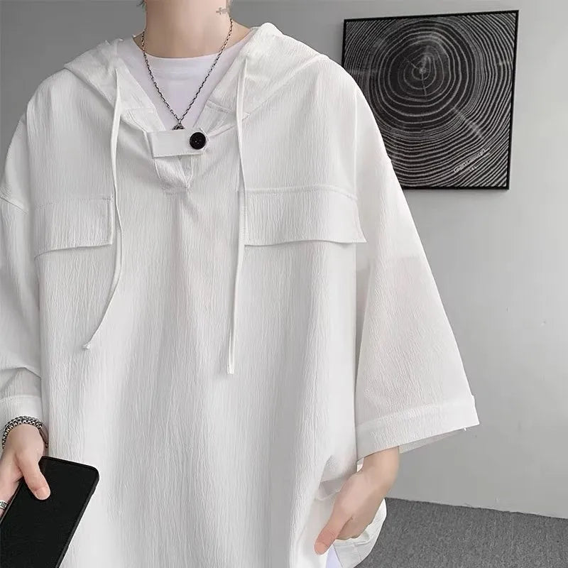 Men's hooded short sleeve t-shirt in polyester fabric for summer casual wear