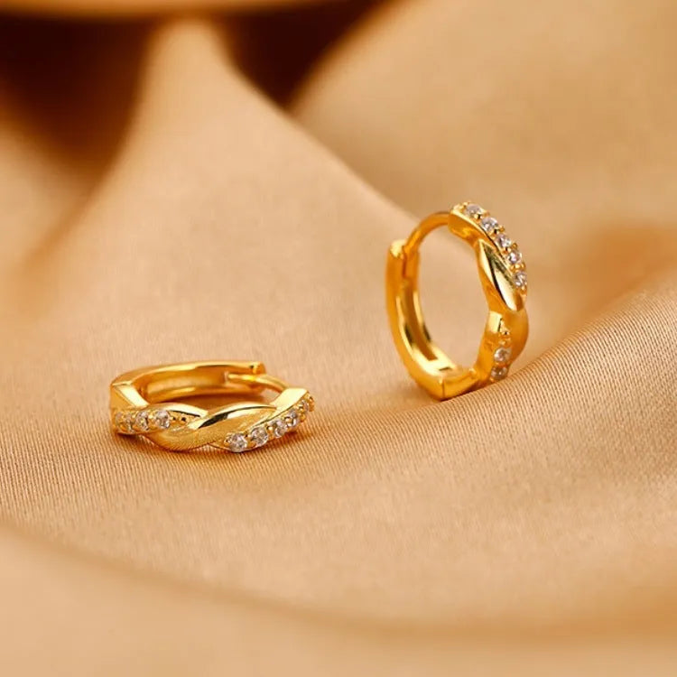Geometric interwoven hemp rope earclip earrings for women in gold and silver colour options.