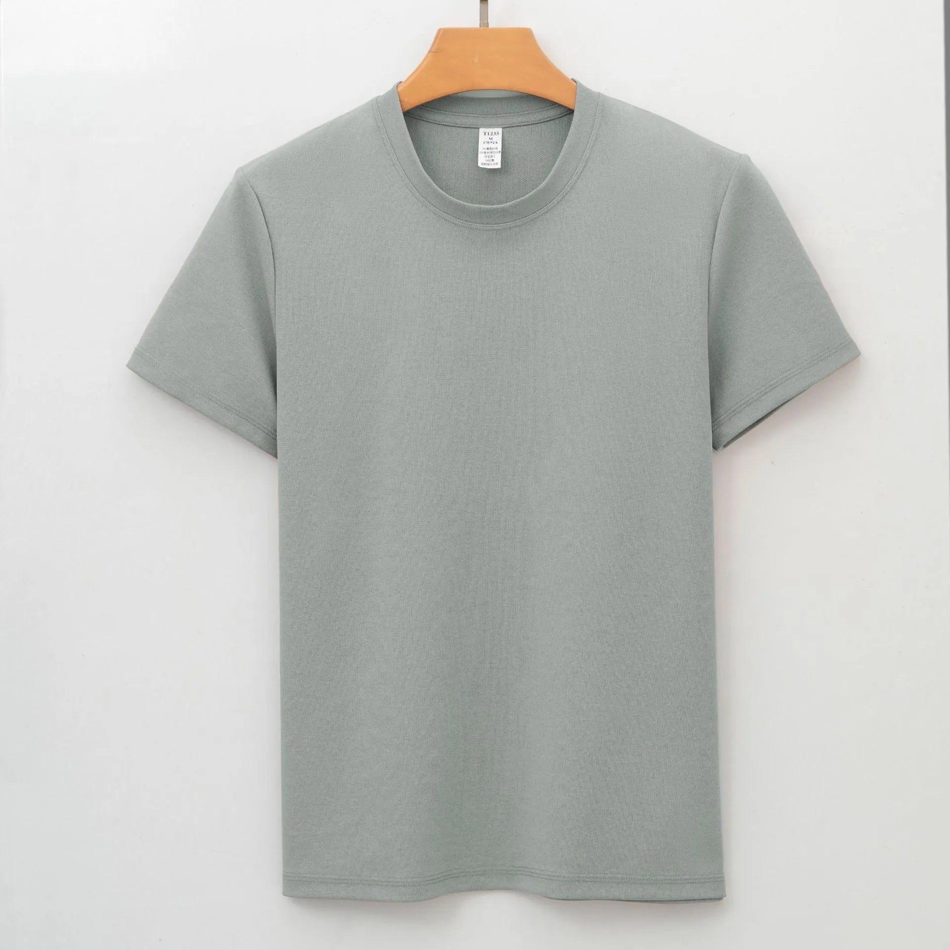 Men's antibacterial quick drying short sleeve shirt in straight cut pullover style