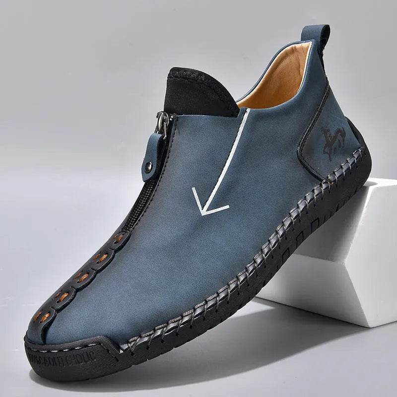 Men's front-zipper leather boots with round toe and mid-calf height in black colour