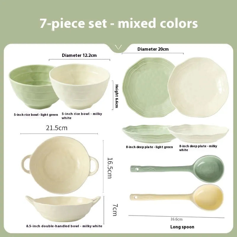 Solid colour ceramic tableware set with seven pieces in modern Japanese style design