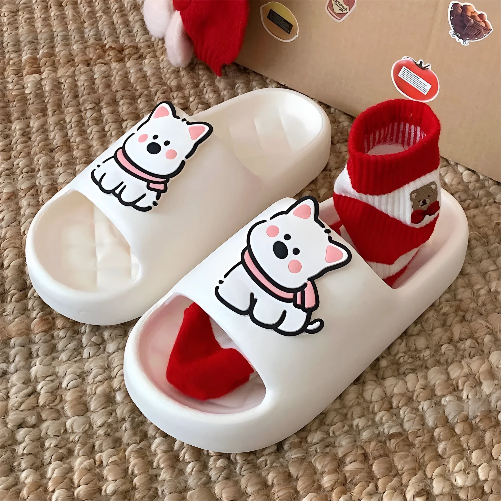Rhombus-patterned PVC summer slippers in four colours with floral design and thickened sole