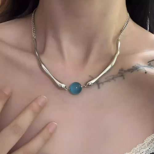 Retro titanium steel clavicle necklace for women, geometric silver design, adjustable 41-50cm perimeter