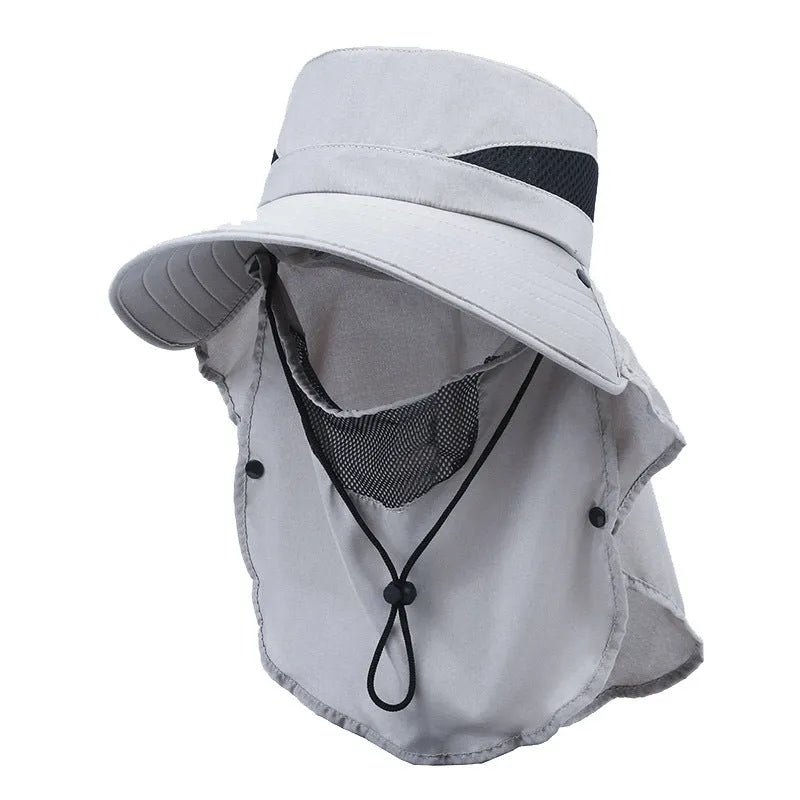 Men's big brim polyester fishing hat in army green colour on a neutral background.