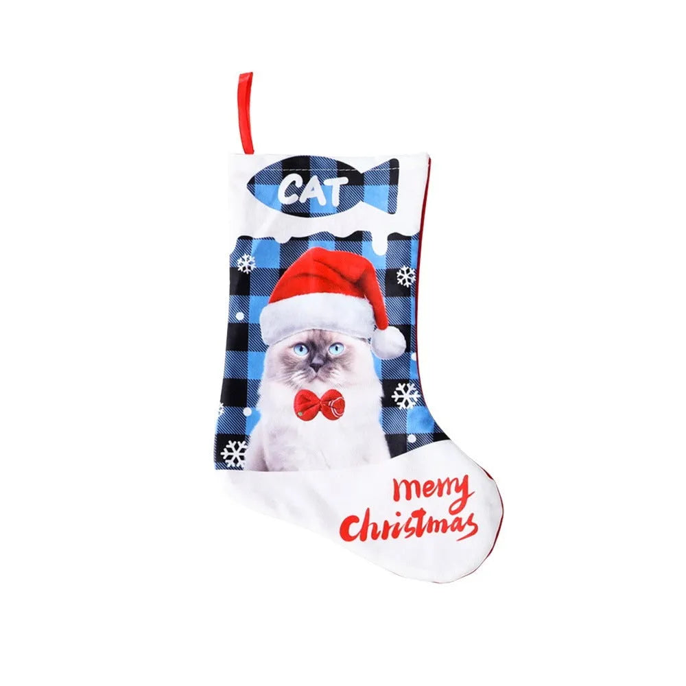 Cloth Christmas decoration with plaid puppy design measuring 26x36cm