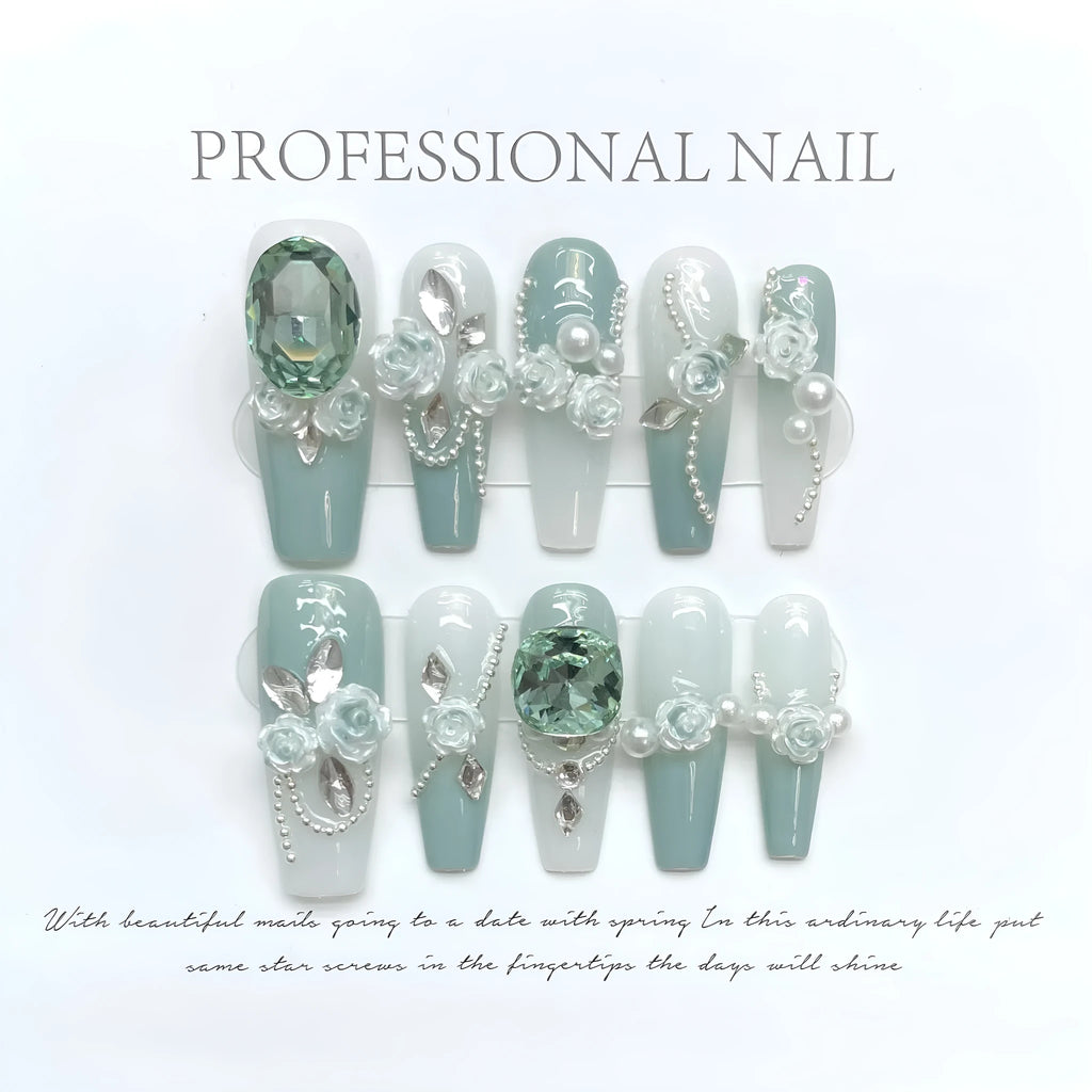 Green camouflage nail decals with bow and butterfly patterns and diamond camellia chains in four sizes