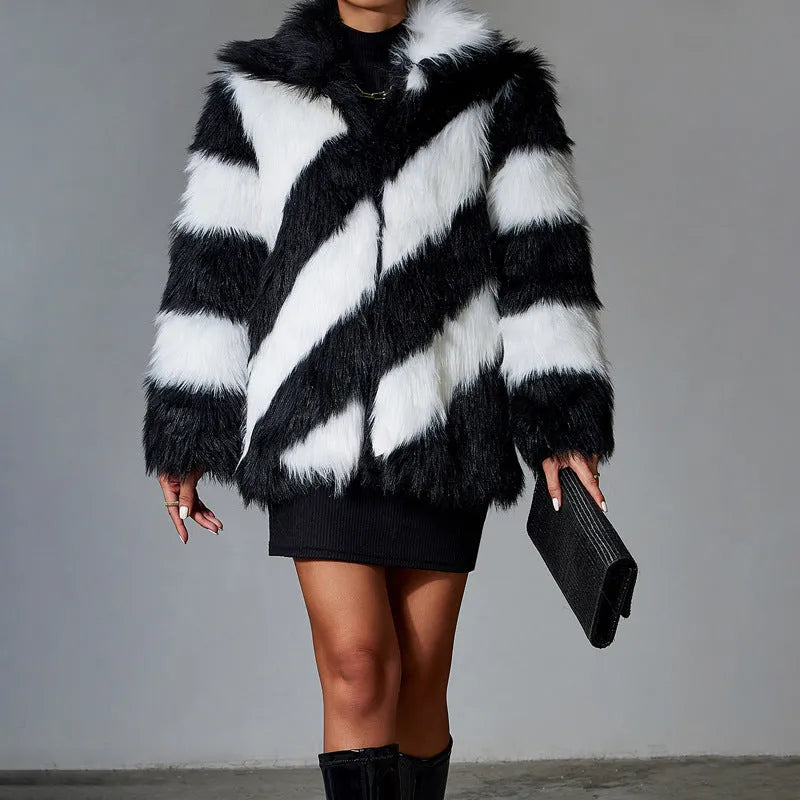 Faux fur coat with contrast lapel and detachable fur collar in normal 50cm length