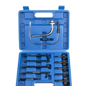 Automatic transmission oil refuelling tool kit with 13 pieces including transmission injector tool