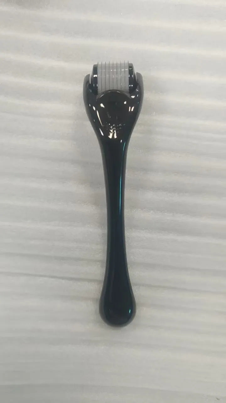Professional mechanical micro needle derma roller showing colour variations and needle specifications