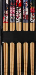 Japanese style bamboo chopsticks with lucky cat cartoon pattern in gift box packaging