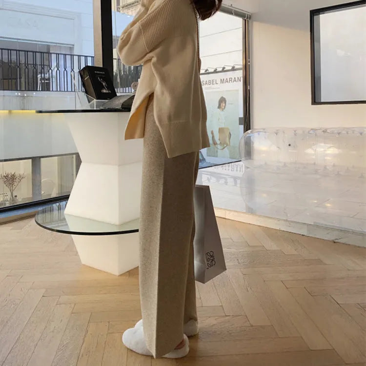 Women's thick knitted wide-leg trousers in cream white, linen colour, milk brown, or black