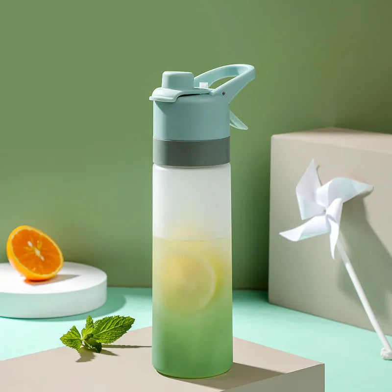 Spray water bottle for outdoor sport with handle strap leakproof lid wide mouth plastic nontoxic round shape