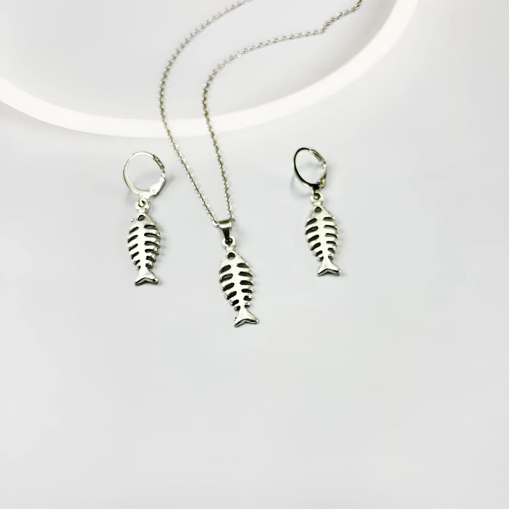 Retro fishbone motif pendant necklace with matching earrings set on O-shaped chain