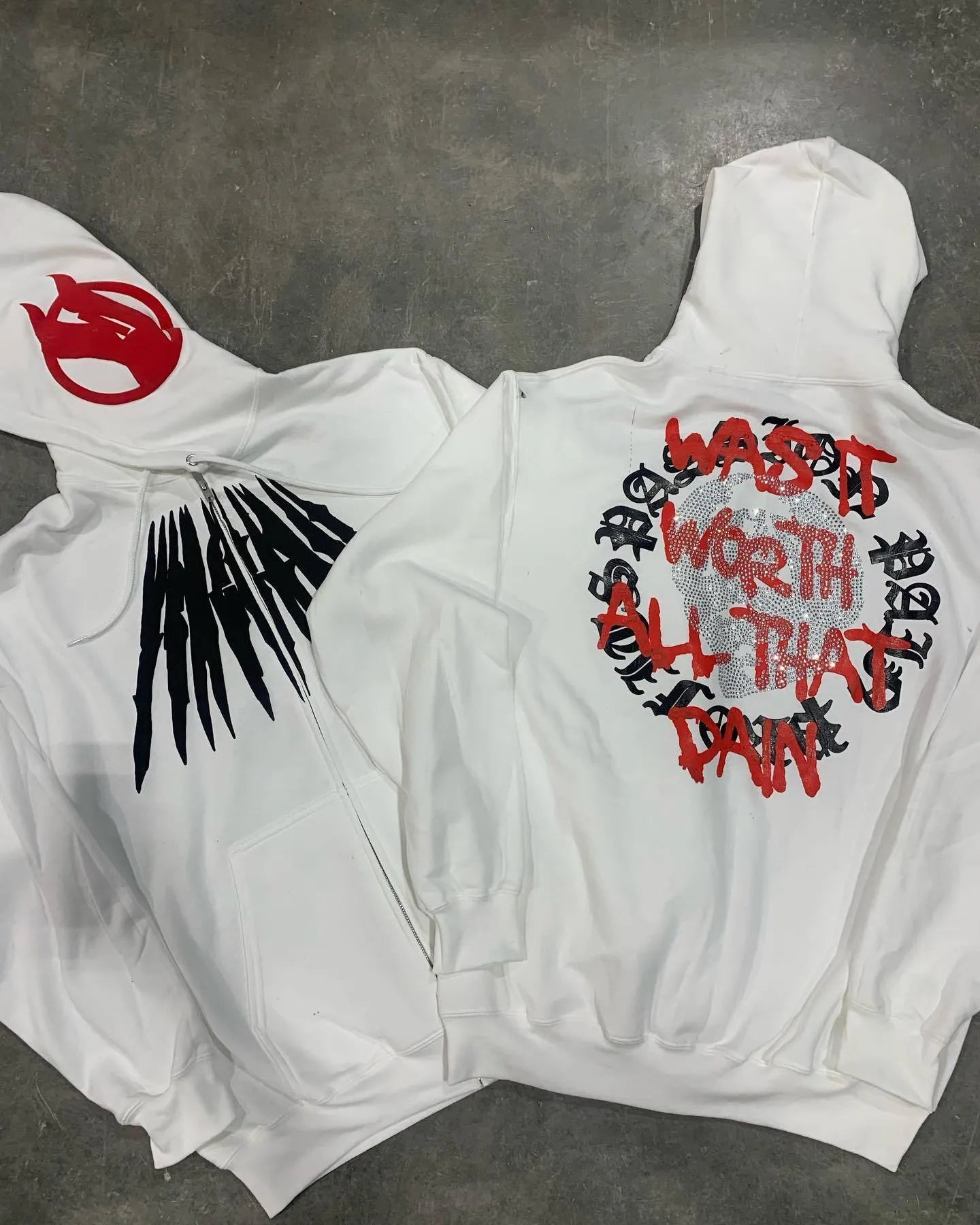 Black loose hooded sweatshirt with white skull print and rhinestone decoration, cardigan style