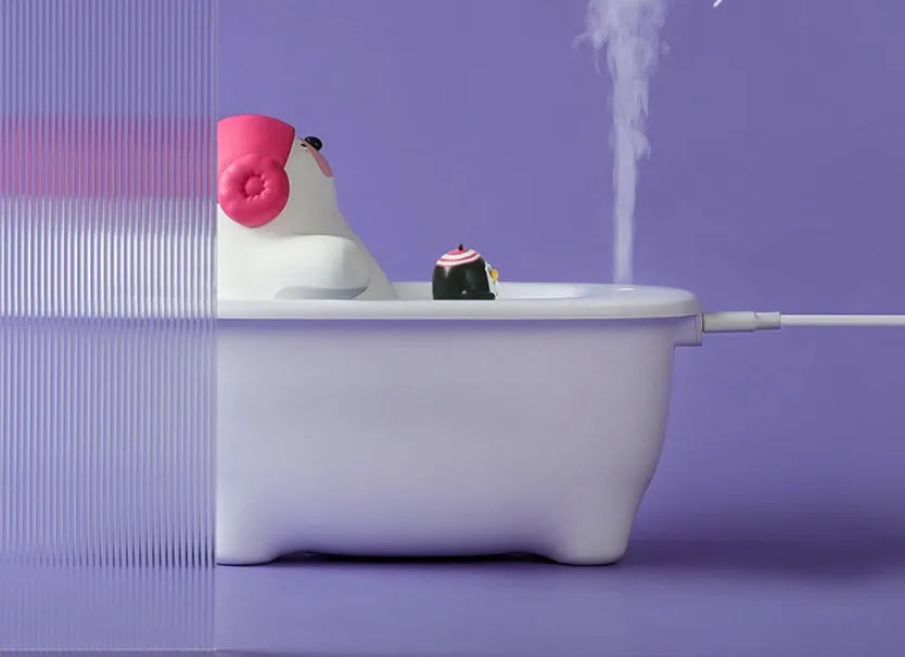 White desktop USB air humidifier with large water tank and control buttons.