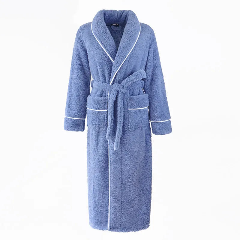 Super thick flannel couple's bathrobe in winter colours, shown in sizes M, XL and XXXL.