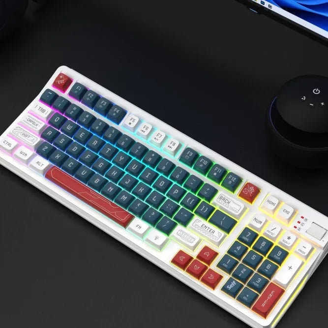 USB gaming keyboard with three-colour backlighting in compact 38.5cm design with mechanical feel keys
